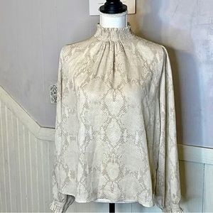 Small Banana Republic Blouse